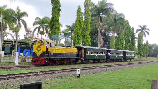 Kereta Wisata Ambarawa-Tuntang by Dani Irawan