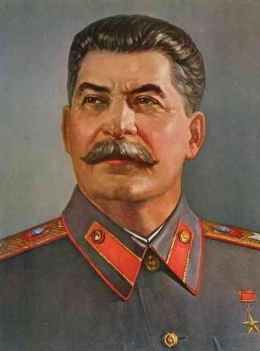 Potret Stalin (sumber: samilhistory.com)