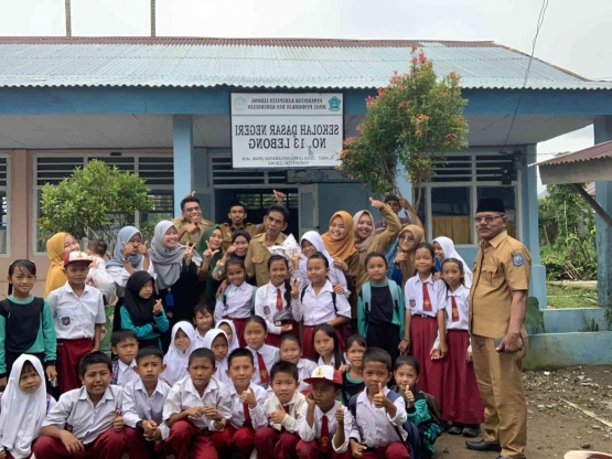 Kebersamaan di SDN 13 Lebong