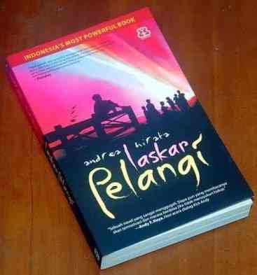 Novel Laskar Pelangi. Sumber foto: dokumen pribadi 