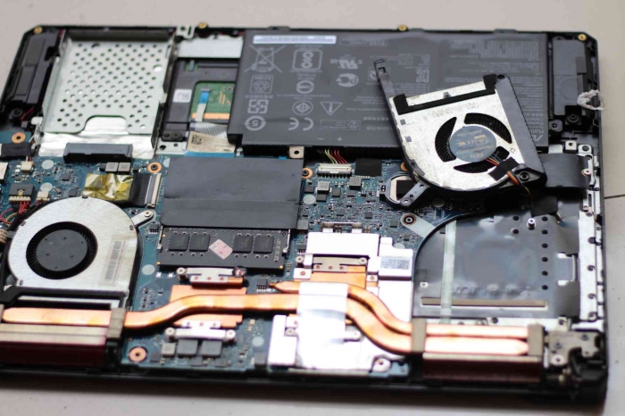 membersihkan komponen laptop sendiri dokumen pribadi