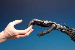 https://www.tek.id/future/peneliti-berhasil-ciptakan-tangan-robot-mirip-tangan-manusia-b1ZYu9j0o