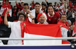 Dukungan langsung suporter Indonesia di Stadion Qatar. Dok Instagram Kedubes Indonesia di Doha