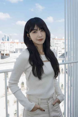 Memiliki pelbagai kesamaan dengan BCL dan berpengalaman 13 tahun sebagai anggota Apink, Eunji dapat mementori kategori Girls. (sumber: Korea JoongAng Daily)