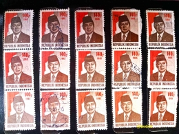 Perangko Definitif Bergambar Presiden Soeharto cetakan 1985-an | @kaekaha