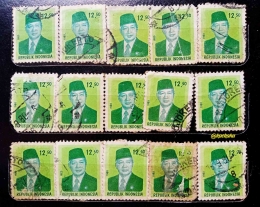 Perangko Definitif Bergambar Presiden Soeharto cetakan 1980-an | @kaekaha
