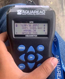 Hasil Analisis Kelayakan Air menggunakan Aquaread Water Monitoring Instruments (Dokpri)