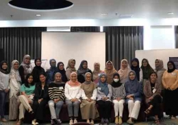 Peserta Trauma Healing Group Session Jakarta Batch 1 (Source: Dokumentasi Pribadi)