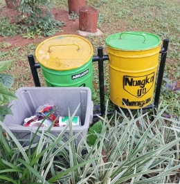 Tempat sampah juga tersedia di hutan pinus Nongko Ijo(dokpri)