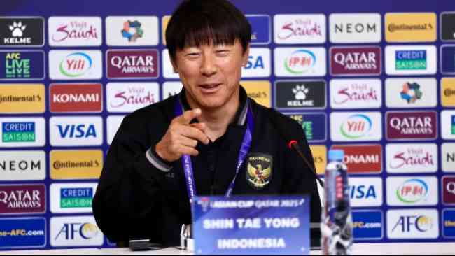 Momen Shin Tae Yong saat Jumpa Pers pada Piala Asia 2023 - Sumber: kompas.com
