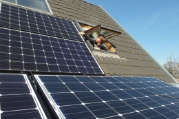Smart Home Solar Panel (Sumber Gambar: PIXABAY/MINKS)