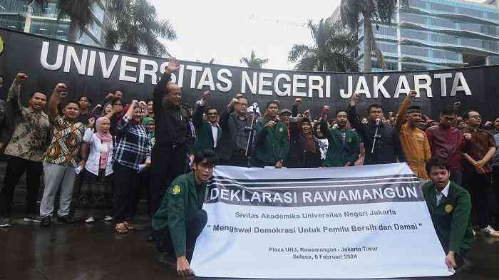 Masyarakat akademik (civitas academica) UNJ mendeklarasikan pemilu damai. (BBC Indonesia)