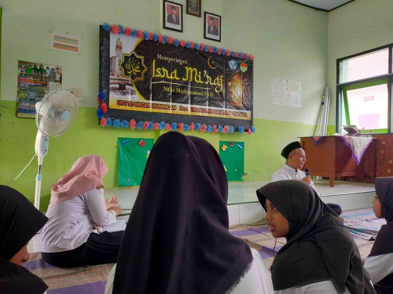 Peringatan Isra Miraj Nabi Muhammad | Foto: Siti Nazarotin 