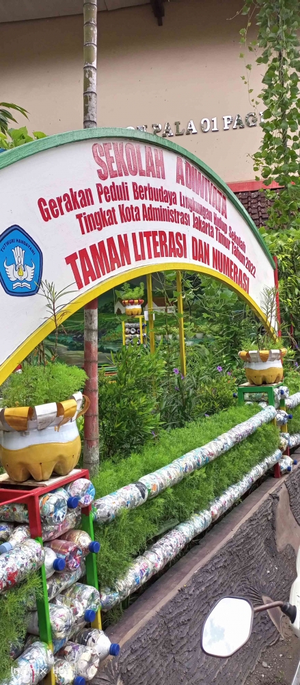 Gerakan peduli berbudaya lingkungan hidup di sekolah (Dok. Pribadi)