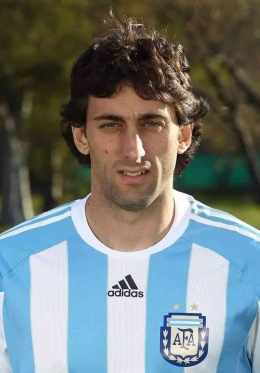 Diego Milito eks Striker Timnas Argentina | Foto via Facebook |