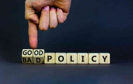 Sumber: Positivelynaperville (Bad Policy Happens When We Don't Pay Attention)