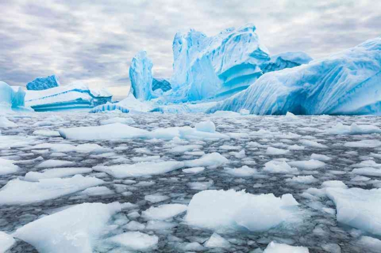 Sumber: How Fast Will Antarctica's Ice Sheet Melt? (stanford.edu)