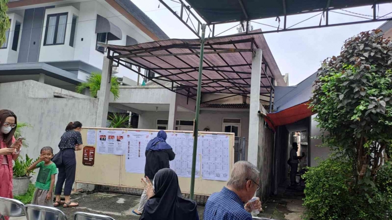 Suasana TPS 37 Dukuh Kupang Kota Surabaya/Dokpri