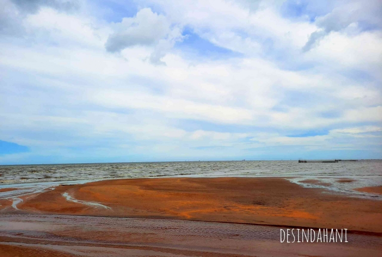 Pantai Nipah-nipah di Kabupaten Penajam Paser Utara, Kalimantan Timur | Sumber: Foto Desy Hani