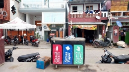 Fasilitas tempat sampah di area pelabuhan (Foto: Theodolfi)