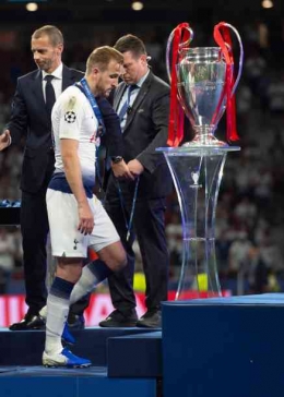 Harry Kane saat meraih runner-up UCL musim 2018-19 bersama Tottenham Hotspur. Sumber: getty images (Visionhaus)