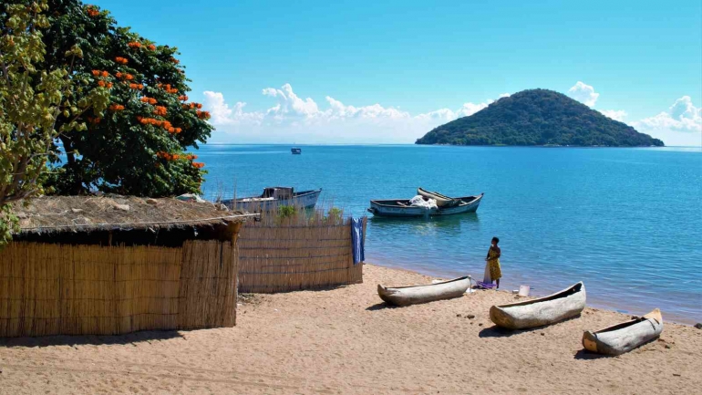 Danau Malawi. (sumber: UNESCO World Heritage Centre)