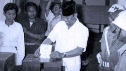 Presiden Soekarno di Pemilu 1955 (Dok : Elshinta)