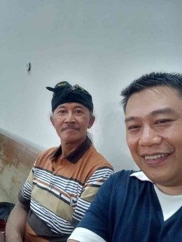 Bersama Kiyai Pdt. Fajar yang berasal dari Madura, di Balewiyata Malang (Dok. Pribadi)