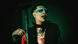 Musisi metal Marilyn Manson (Sumber: Instagram @marilynmanson)