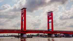 Jembatan Ampera, destinasi wisata Kota Palembang (foto: BPPK Kemenkeu)