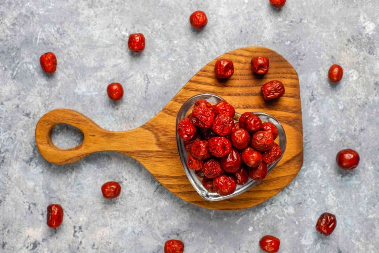Ilustrasi buah goji berry/Foto: Freepik.com/@azerbaijan_stockers