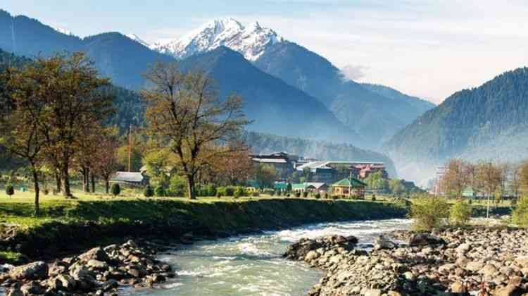Sumber: Pahalgam in Kashmir, Hill Station in the Jammu and Kashmir | Picnicwale (picnicwale.com)