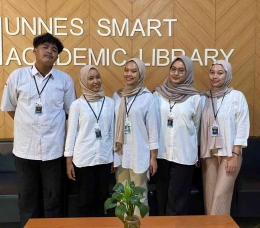 Mahasiswa Magang Ilmu Perpustakaan UNDIP /dokumen pribadi