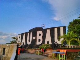Ikon Kota Bau-bau, Sulawesi Tenggara (Sumber: Dokumentasi pribadi)