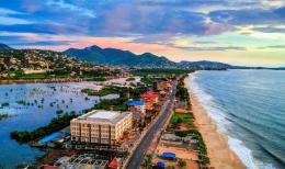 Freetown, ibukota Sierra Leone. (sumber: Sierra Leone Tourism)
