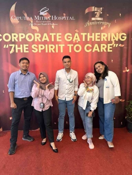 Dok. Pri. Bersama Waithooders di Corporate Gathering RS. CMH, 2023
