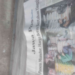 Foto koran Jawa Pos oleh Moch 