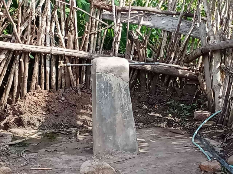 Kran air minum wae lemuk di Kampung Kewitu, Desa Nanga Bere 
