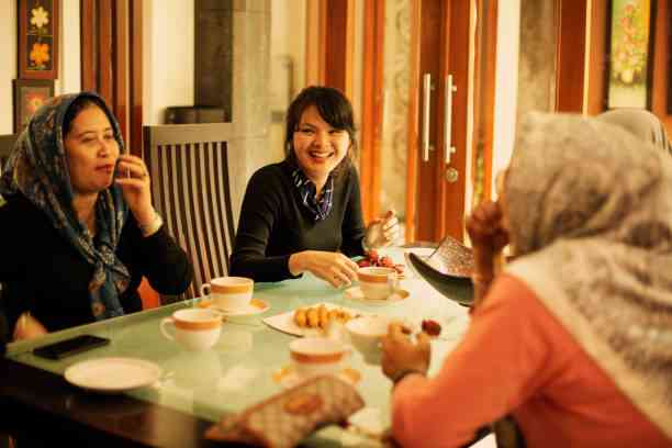 Ilustrasi bukber. Sumber: Istockphoto (rudi_suardi)