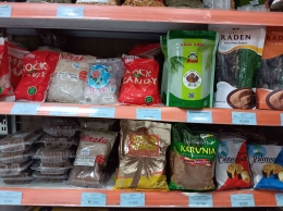 Ilustrasi produk gula aren di rak supermarket (dokumen pribadi)