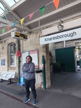 Foto saya di stasiun kereta Knaresborough. Sumber: dokpri