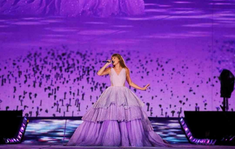 Penampilan Taylor Swift dalam konser. (Foto: instagram.com/taylorswift)