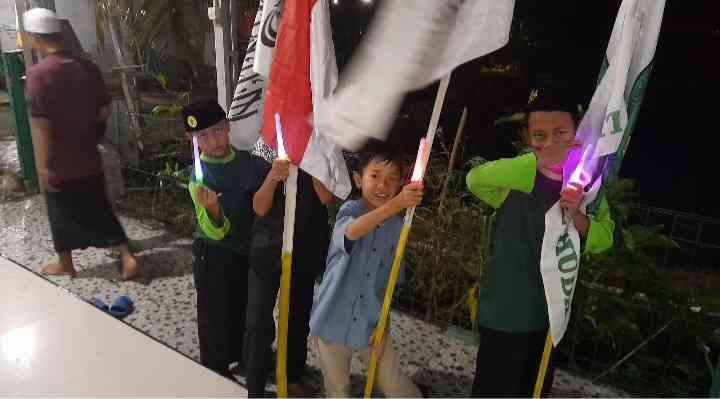 Santri TPA Nurul Huda bersiap ikut tahrib Ramadan(sumber gambar:dokpri)