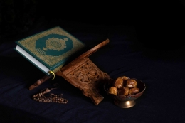 Puisi bulan ramadan: satu ramadan - Atanshoo (Abdullah on unsplash)