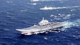 Kapal Induk Liaoning Milik AL Tiongkok/China (Reuters)