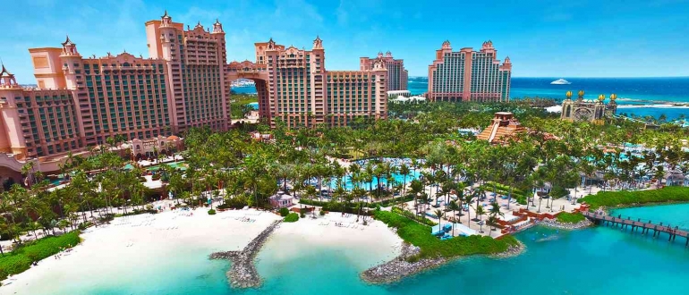 Nassau, ibukota Bahama, terletak di pulau New Providence. (sumber: Bahamas)