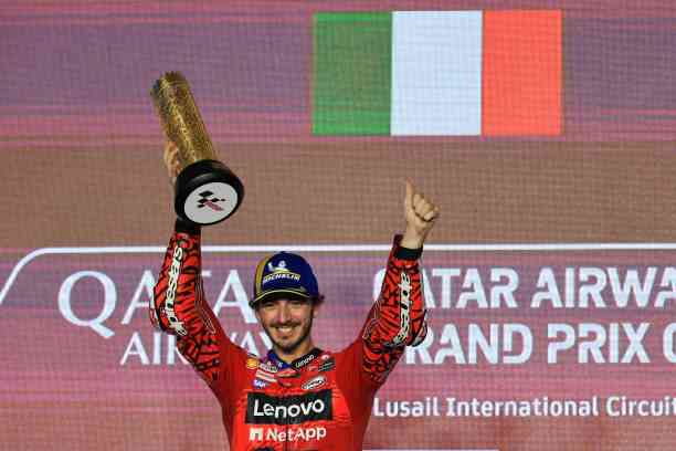 Francesco 'Pecco' Bagnaia berhasil menjuarai GP Qatar dalam race pertama MotoGP 2024. Sumber: getty images (Icon Sportswire)