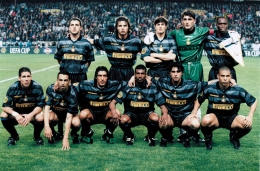 Skuad Inter 1998 (Wikipedia)