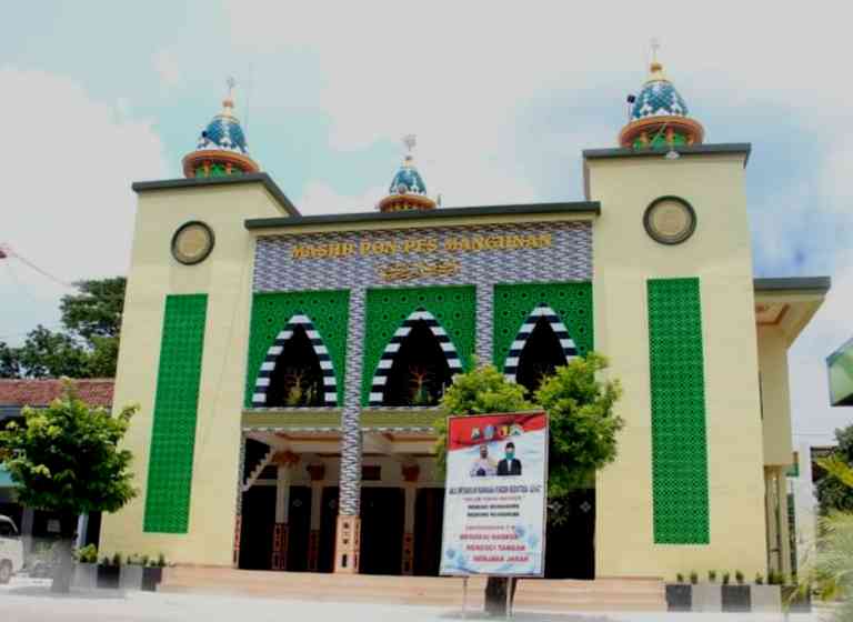 (Masjid Ponpes Al Bukhori Mangunan Sampung Ponorogo/dokpri)