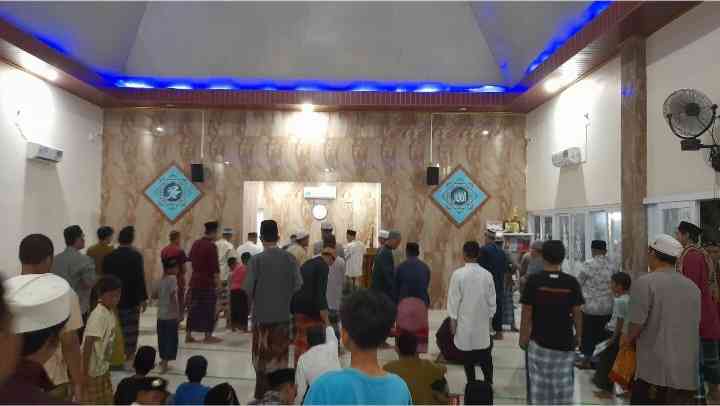 Siap siap sholat jamah Shubuh(sumber gambar:dokpri)